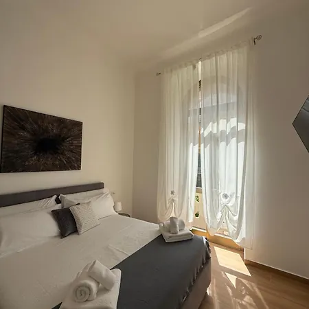 Casa Camilla&iris Гостьовий будинок Ла-Спеція