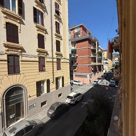 Гостьовий будинок Casa Camilla&iris Ла-Спеція