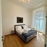 Casa Camilla&iris Guest house